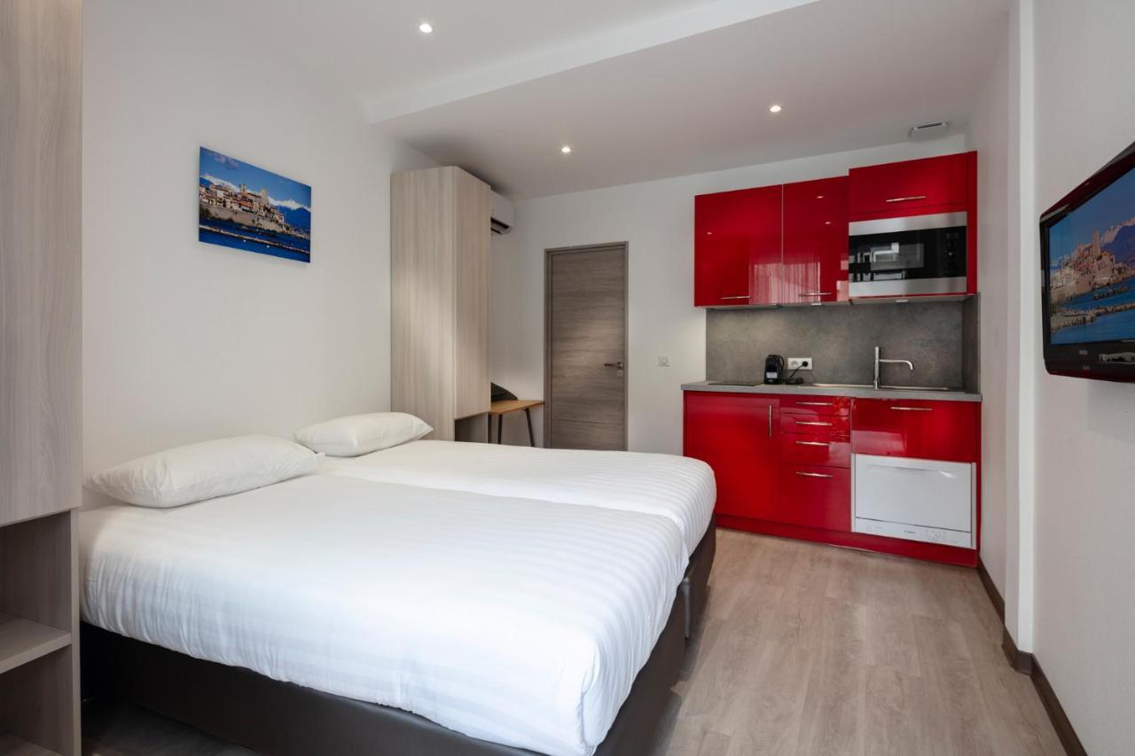 Appartements French Riviera Confidential Centre Ville Juan Les Pins Proche Des Plages Habitación foto