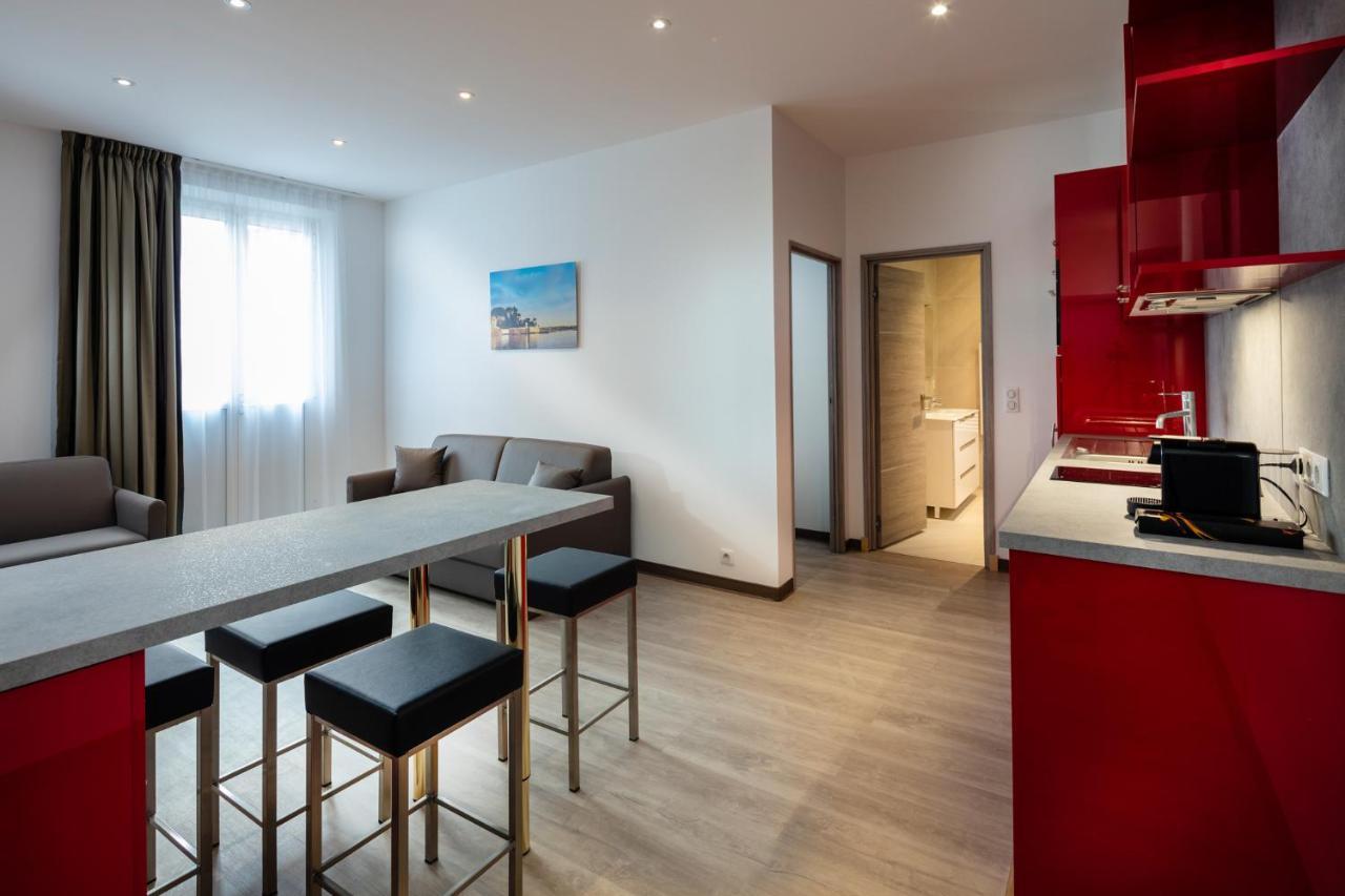 Appartements French Riviera Confidential Centre Ville Juan Les Pins Proche Des Plages Habitación foto