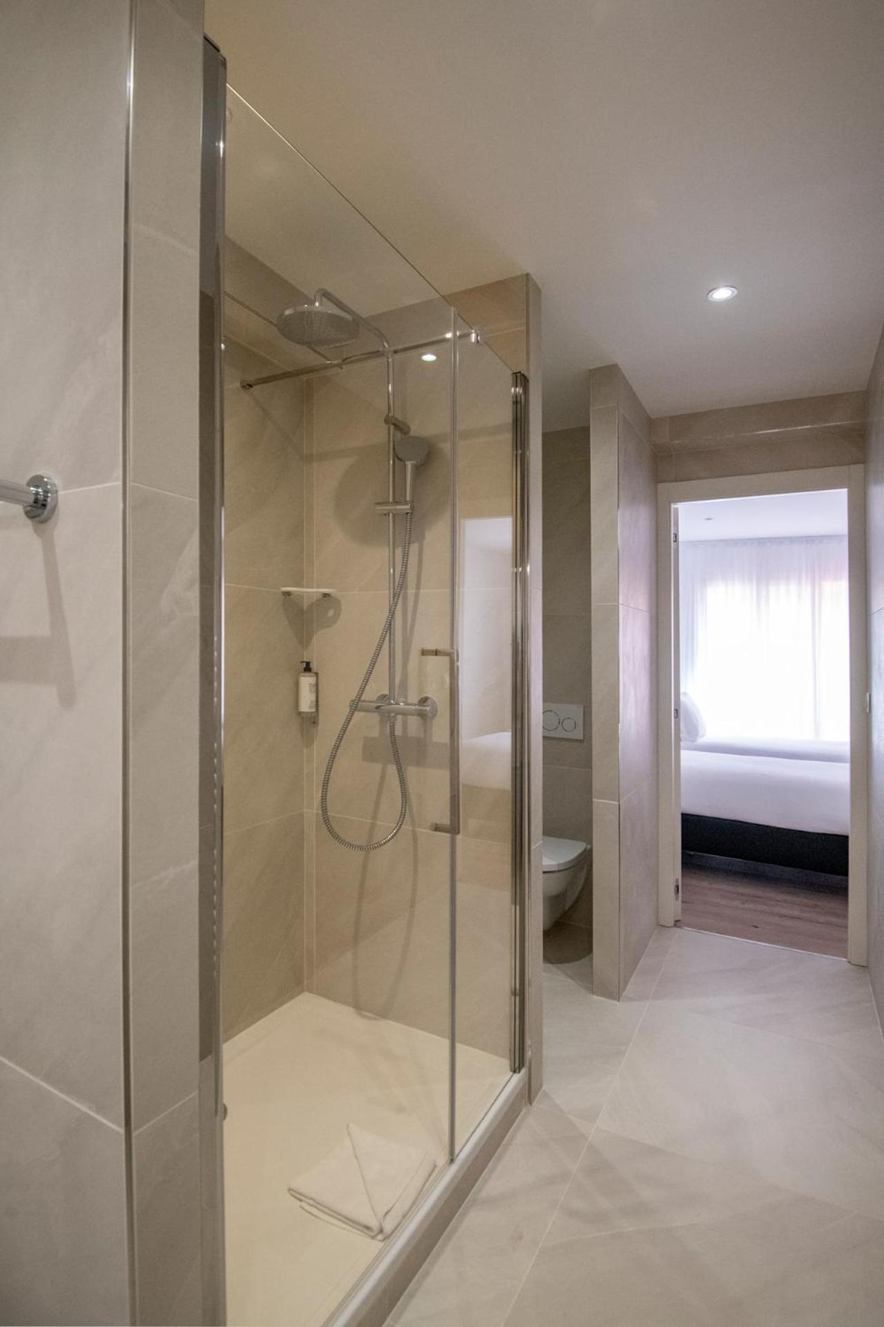 Appartements French Riviera Confidential Centre Ville Juan Les Pins Proche Des Plages Habitación foto
